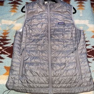 Patagonia down vest